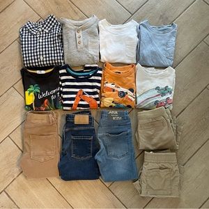 Boys size 4T bundle of 13 items